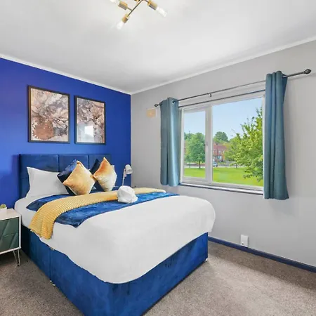 Spacious Luxury Garden House Free Parking *